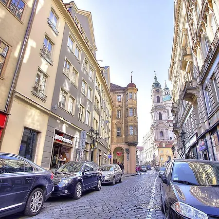 Apartment Studio On Charles Bridge *